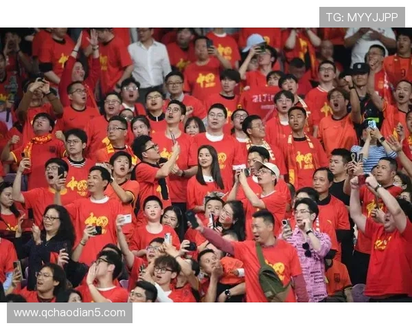 国足和球迷的区别图片（国足和球迷的区别图片大全）sports